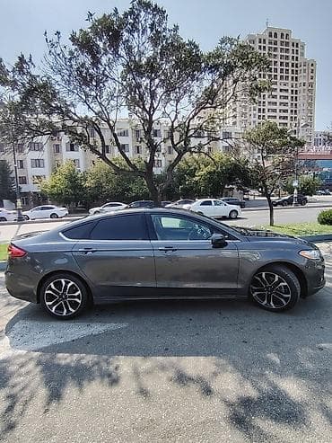 diffuser satisi: Ford Fusion sedan - Kuzov: 4 qapılı sedan, tünd boz rəng - — 2
