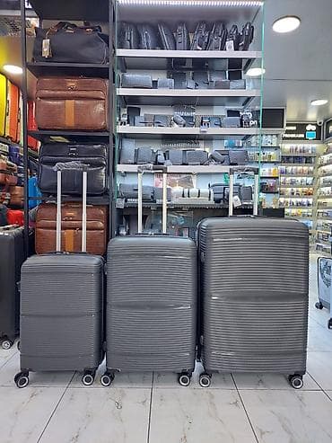 Sərt korpuslu səyahət çamadanları – 3-lü dəst - Material: yüngül və