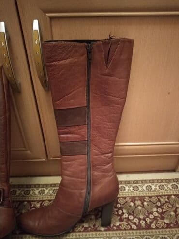 черные мужские сапоги: Размер: 37, цвет - Коричневый, Б/у — 2