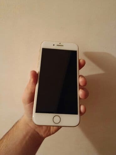 islenmis ayfon 5s: IPhone 8, 64 GB, Qızılı, Qırıq — 1