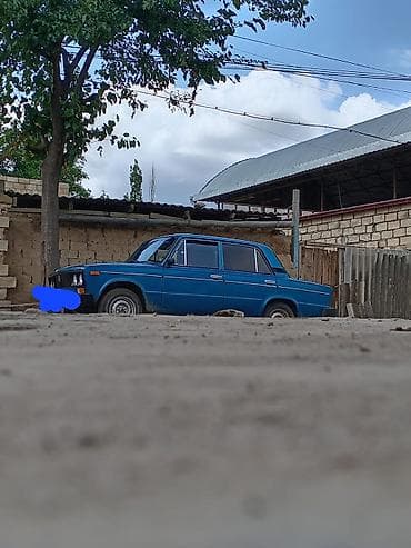 teker r17: VAZ 2106 sedan – klassik mavi rəngdə Xüsusiyyətlər: - Kuzov: 4 qapılı — 6