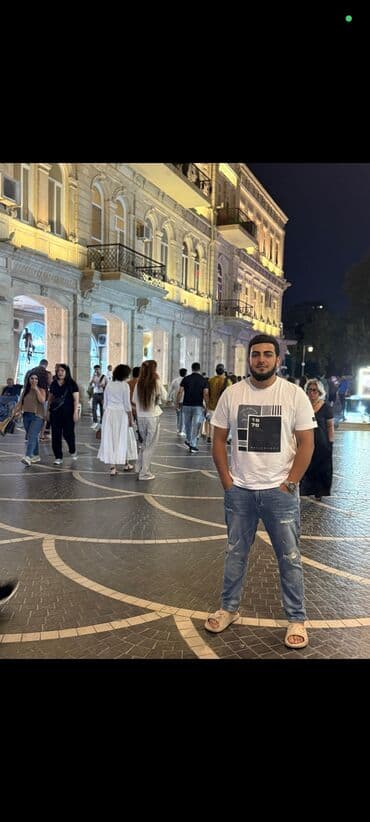 kafe işi: Iş istiyirem 🤚🏾 — 1