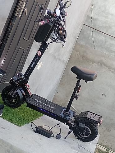 manitoru: Elektrikli skuter – FaSTer RS7 Texniki xüsusiyyətlər və avadanlıq: - — 8