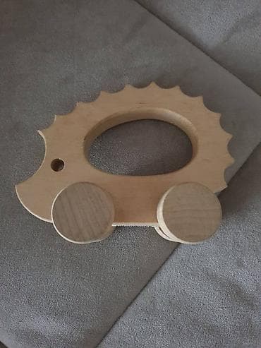 uşaq sintezatoru: Oyuncaq — 1