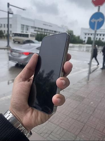 iphone 12 pro max dubai version: IPhone 15 Pro, 256 GB, Natural Titanium, Face ID — 4