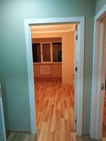 şəhər bağları mənzil satılır: Bakı, 3 otaqlı, Köhnə tikili, m. Həzi Aslanov, 82 kv. m — 3