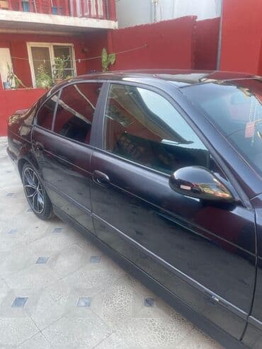 aston martin db7 5.9 at: BMW 5 series: 2.5 л | 1999 г. Седан — 6