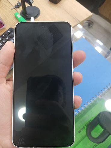 samsung a56 kabro: Samsung Galaxy A56 5G, 256 GB, rəng - Ağ — 2
