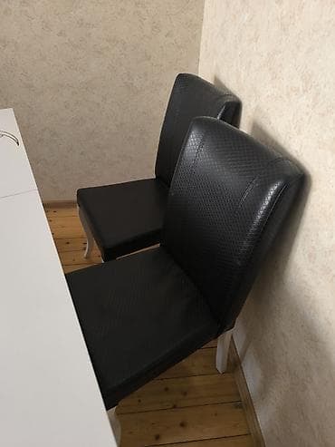 Qonaq otağı üçün, İşlənmiş, Açılan, Dördbucaq masa, 2 stul — 2