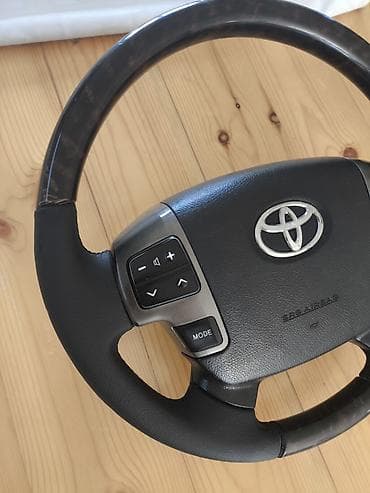 velosiped hisseleri: Toyota Prado sükan əla vəziyyətdə. Qiymət 70 man — 2