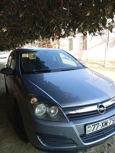 avtomat sürət qutusu: Opel Astra H hatchback - Kuzov: 5 qapılı hatchback, gümüşü rəng - — 3