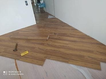 lami̇nat ustasi: Laminat ustasi Her nov laminatlarin parketlerin vurulmasi Laga dik — 1