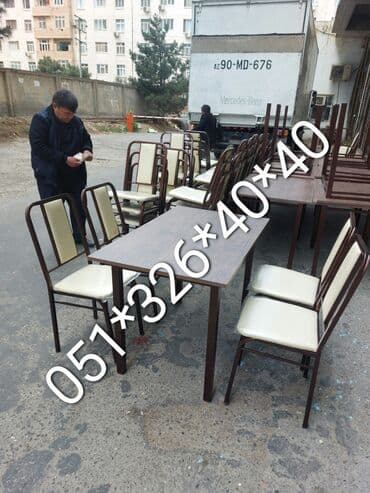 Masa və oturacaq dəstləri: Qonaq otağı üçün, Yeni, Açılan, Dördbucaq masa, 4 stul — 4