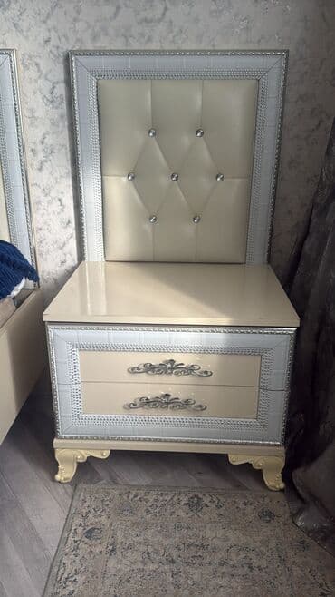 asılqan qarmaq: İkinəfərlik çarpayı — 5