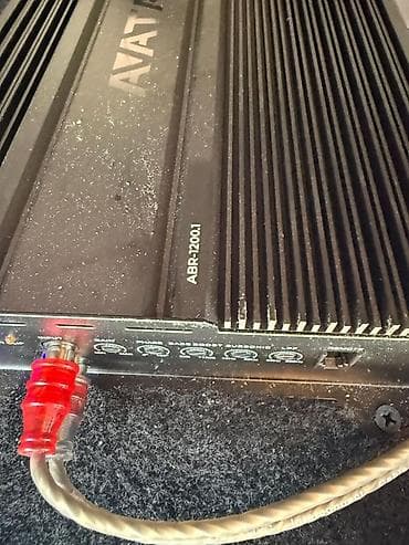 maşın maqnitofon: Avtomobil üçün tam audio sistemi Komponentlər: - Subwoofer: Pride — 4