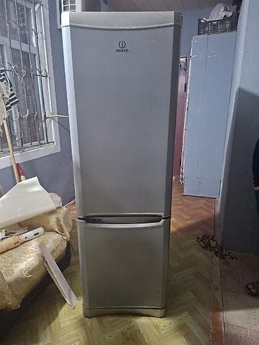 İşlənmiş 2 qapılı Indesit Soyuducu Satılır lalafo.az -da İşlənmiş 2 qapılı Indesit Soyuducu Satılır