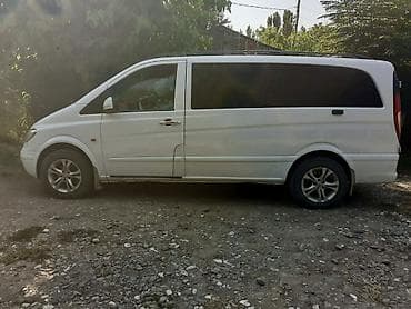 Mercedes-Benz Vito: 2.2 л | 2010 г. Бус — 9
