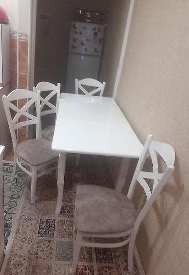 kanon aptek ecemi: Mətbəx üçün, İşlənmiş, Açılan, Dördbucaq masa, 4 stul — 1