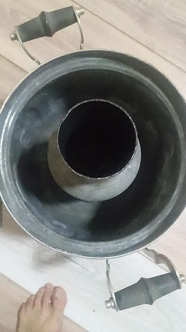 islenmis samovar: Məhsul: Samovar (kömürlə işləyən, metaldan) Təsvir: - Klassik — 6