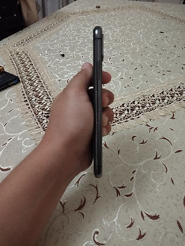 iphone 17 satisi: IPhone Xs, 64 GB, Space Gray, Face ID — 4