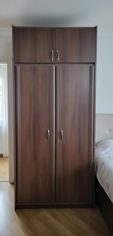 dəhliz şkafı: İşlənmiş, Açılan, 4 qapılı Düz dolab, Dəhliz dolabı — 1