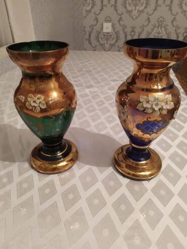 bogema aliram: Bagema guldan satilir. cutu bu qiymete. goy guldan teze — 1