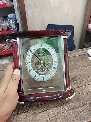 Masaüstü saatlar, Mexaniki, Saniyə əqrəbi — 2