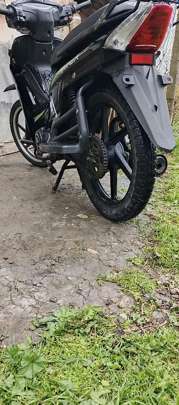 Skuter/moped – şəhər içi sürüş üçün praktik və qənaətcil model