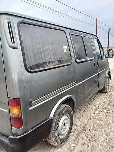 Ehtiyat hissələri: Yük və sərnişin daşımağa uyğun mikroavtobus. Xüsusiyyətlər: - Geniş — 2