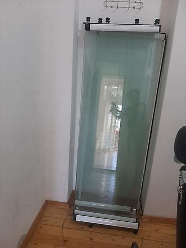şuşə butulka satışı: Cam baıkon şüşələri satılır. 4ədəddi. 4ü bir yerdə 120m — 2