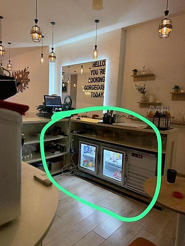 soyuducu islenmis: Kafe və barlar üçün alt tezgah tipli iki qapılı vitrin soyuducu - — 1