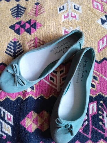 женские демисезонные туфли: Qadın ayaqqabıları – 2 cüt 1) Rəng: açıq şampan/metalik bej. - — 6