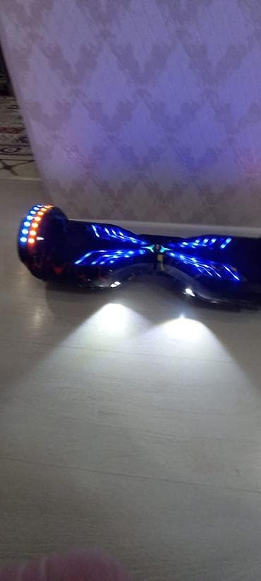 LED işıqlı hoverboard / giroskuter Hərşeyi təp təəzdir telfona lalafo.az -da LED işıqlı hoverboard / giroskuter Hərşeyi təp təəzdir telfona