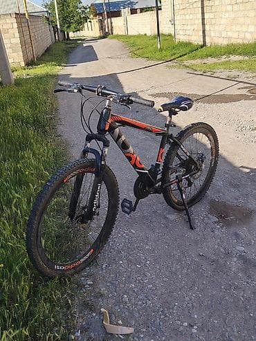 Yeni vəzyətdədi Sadəcə arxa təkər partlıyıb Dağ velosipedi – 26”