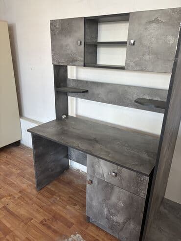 куханная мебель: Yazı masası — 1