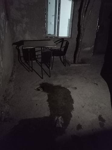 neftcilerde satilan evler: 2 otaqlı mənzil – mebellə Planlama: - 2 ayrı yataq otağı - Uzun — 6