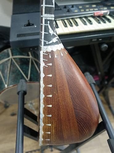 saz aparati: Sədəfli qədimi saz — 1
