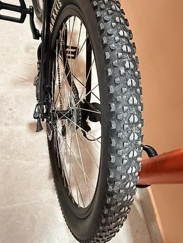 velosiped ural: Dağ velosipedi – Apache marka, mat qara rəng. Xüsusiyyətlər: - — 6