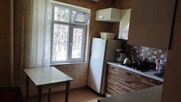 ucbucaq evlər: Bakı, 2 otaqlı, Köhnə tikili, 55 kv. m — 4