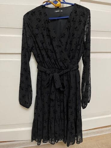 Platye. Razmer M lalafo.az -da Platye. Razmer M