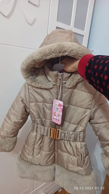 безрукавка женская бишкек: 30 man,teze,3-4 yas,75 man alinib — 9