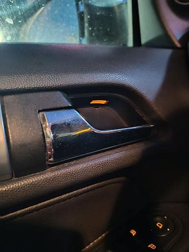 panarama 211: Opel Astra: 1.8 l | 2008 il 387000 km Sedan — 8