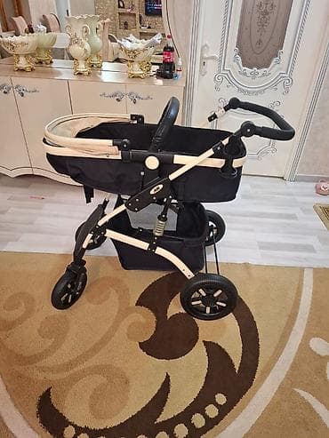 Коляски-колыбели: Коляска-люлька несъемная, Б/у, Платная доставка — 1