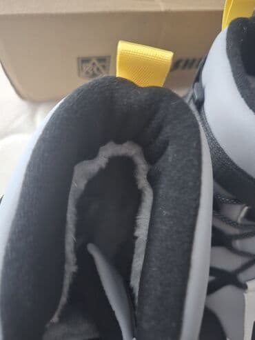 kros: United Colors of Benetton kişi/uni seks idman ayaqqabısı - Ölçü: 39 - — 4