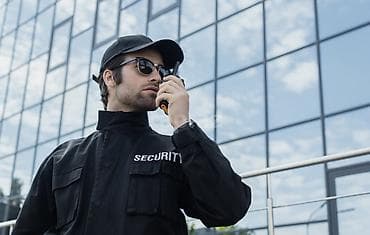 point blank satılık hesap: Mühafizə işi üçün bəylər axtarılır yaş həddi 20-45 hətda 50 yaş da — 1