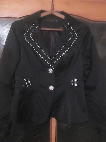 Yenidir qadın pencəyi