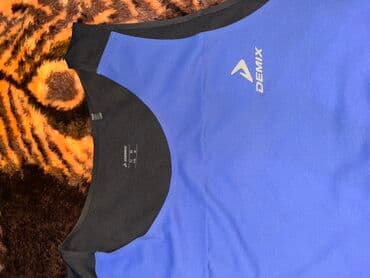 idman kişi şortları: Demix kişi idman maykası arginaldır rusiyadan alnəb işlənmiyib yenidir — 2