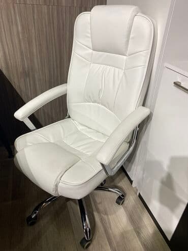 topdan saat: Yeni, Təkərli, Qolları tənzimlənir, Dəri — 19