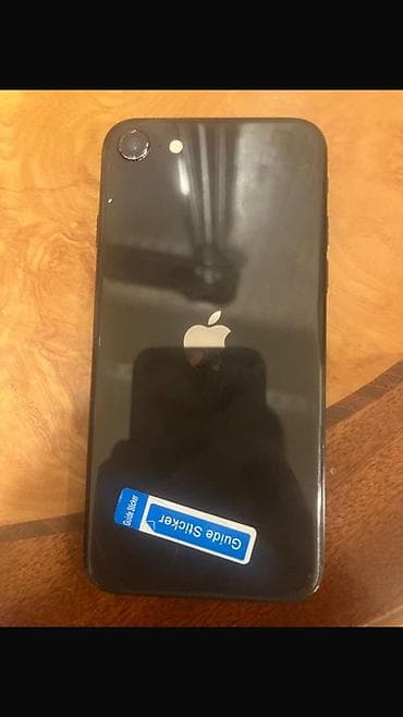 iphone 7 gence: IPhone SE 2020, Qara, Qırıq — 2