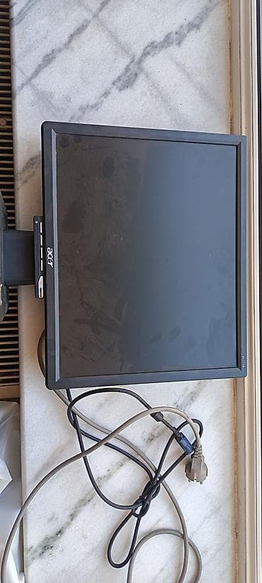 komputer setup: Satılır işlənmiş monitor Acer 43 sm 20 azn tel. 055 298 49 97 — 1
